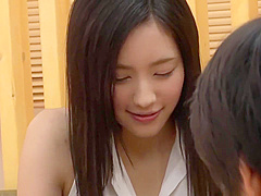 ABP-171 她的姐姐是个善于诱惑的女孩。 桃谷エリカ