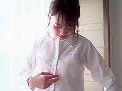 SQTE-250 The Beautiful Girl In Uniform Whose Sex Grade Is Too Good