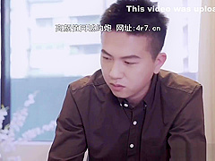 【国产 精品】现役女高中生下海 首次破处