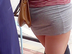 Bus groping - young lady molested 02