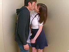 [中文字幕]SSNI-574 不戴胸罩的透明巨乳J罩杯小姐姐筧純的無防備誘惑