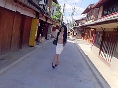 GIF Source: Wife put car shift into her KK-081 Akasaka Minami