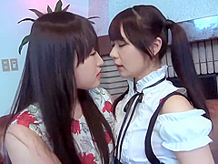 auks104 Japanese hostess and her lovely maid