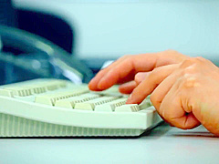 DTSG-004 處男的我不小心遇上了痴女-水木圭 佐川治美 (童貞で小心者の僕が勇気も振り絞らずに、とんでもない痴女に出会い)