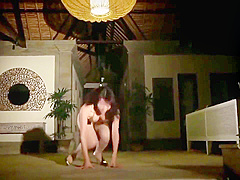 Mayu gold bikini Gravure