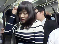 Mao Hamasaki Squirt in Bus