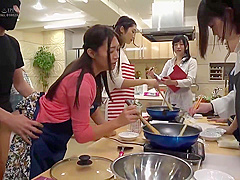 jav ass fuck while cooking