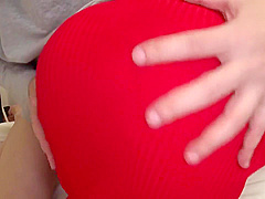 HUNTA-774 お尻のパンtィラインが丸分かりのタイトワンピに超絶フル勃起！！ご近所さんはみんな薄手のタイトワンピなので、お尻のラインが強調されてB