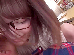 Sample005(無断使用禁止)in to get a Modeling Job Leaves with a Sore Pussy