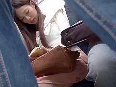 Bus groping - young japanese lady molested