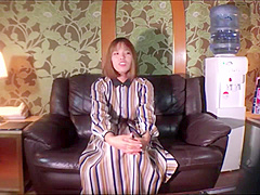 Mei 20 Year Old Shaved Slender Female College Student Even In H With My Boyfriend