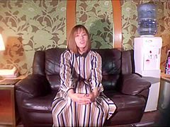 Mei 20 Year Old Shaved Slender Female College Student Even In H With My Boyfriend