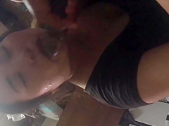 Korean thot sucks the tip