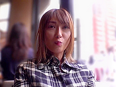 Game Dependent Gamer Girl Is Overpaying And Is In A Big Pinch I Went To The Off Party In Search Of Support I Started Playing The Game Even Though