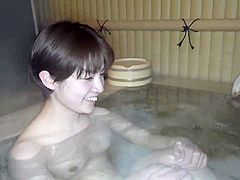 Appearance Miraculous Beautiful Girl Hot Spring Trip With Nanaka Chan Spread Pussy In An Open Outdoor Bath And