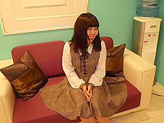 Individual Photography An Active Lori Maid Cafe Clerk Rin 20 Year Old Baby Faced Long