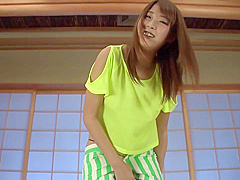 Bustyhitomi Kitagawastimulates A Big Dong