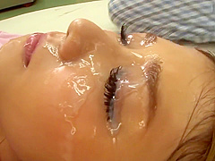 Huge Boobs Amateur Blonde Ho Messy Facial In The Cab