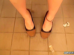 Japanese chick, Naoh Koizumi had a blowjob