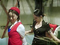 ligui Two beautiful women in prison