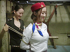 ligui Two beautiful women in prison