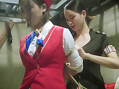 ligui Two beautiful women in prison