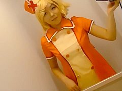 Japanese Cosplay Kagamine Rin