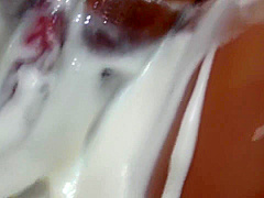 eating ice cream on my girlfriend's pussy