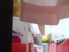 Japanese babe masturbates