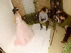 How to fuck pretty girls during wedding picture time!