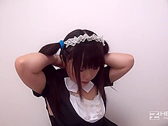 Mayu Otuka Sns Paradise Big Tit Girl Is A Maid Cafe Waitress