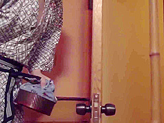 美乃すずめ - 女神の寝取られ温泉旅行 [FSDSS-017]