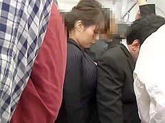 MOLESTER USING OFFICE LADIES ON THE TRAIN