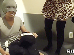 Yariman Kirara All Inserted Males Become Virginity Life System Beautiful Breasts Beautiful Legs