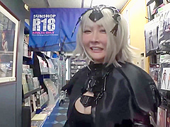 爆乳4～「オッパイが出しやすいコスで来なさいと言われました」バスト93cmI