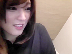 GNAB-023 Hとお小遣いに興味のある都内で働くOLさんにリモバイ散歩をお願いしたところ赤面しながら羞恥興奮し