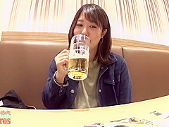 Cuckold With An Ordinary Housewife Who Seems To Be Everywhere Met On The Bulletin Board And Performed A Secret Meeting Still She Did Not Remove The Ring