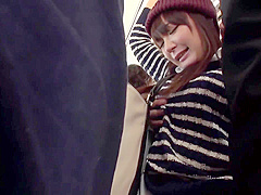 UMAD-082 Bus gangbang 电车 轮奸 video clip2