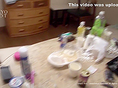 Elite Female College Student Shame Bleaching Can Juice