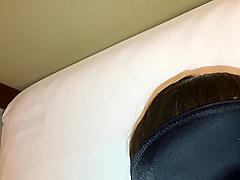 shirotsuma0014 【不倫】ゴムを付けると言って目隠しして生挿入！初めての不倫で中出し。新しい不倫相手と出会いました。とても清楚な奥様です。