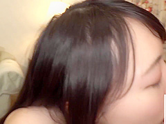 Natural Shaved Bunko This Active Beauty College Student 20 Years Old