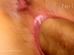 She has a good-looking model, and her cute nipples also react sensitively, while sighing