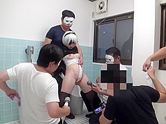 2B Cosplay Gangbang