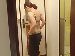 隣の人妻[宇喜多かおり]