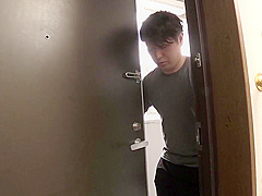 BF-612 隣のムッチムチお姉さんの杭打ち肉欲プレスで精子を抜かれまくった。 本真ゆり