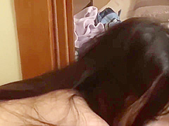 Taking advantage of 玉木くるみ while her Dad sleeps