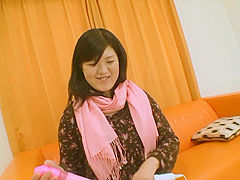 Sextoy masturbation for this sweet oriental