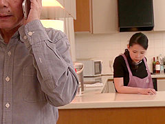 VENU-950 父が出かけて2秒でセックスする母と息子 吉根ゆりあ