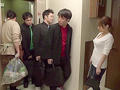 [URE-025] (English subbed) The Return To Hell! Brought To You By The Hair-Raising Fan Author Yojohan Books The Sacrificial Mother - Theres No Escape For This Gang-Red Beauty, In This Comic Brought To Life On Screen!