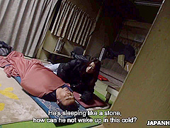 Asian journalist seduces men for sex